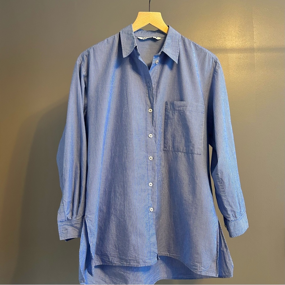 Zara: Pinstriped Button-Down Top